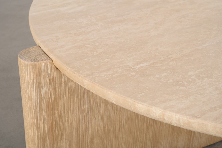 Pebble Coffee Table L Stone top D110