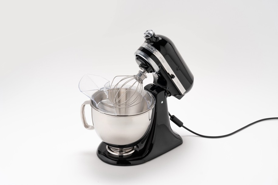 KitchenAid Artisan 4.8L Tilt-head Stand Mixer Onyx Black