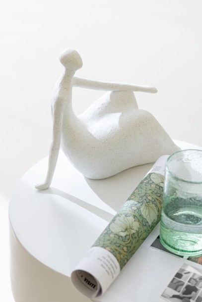 Lady Sitting Mordern Matt White Set Of 2