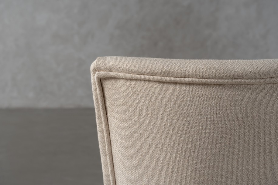 Coin Chair (Fabric: Twist 1 (Cat. 2))