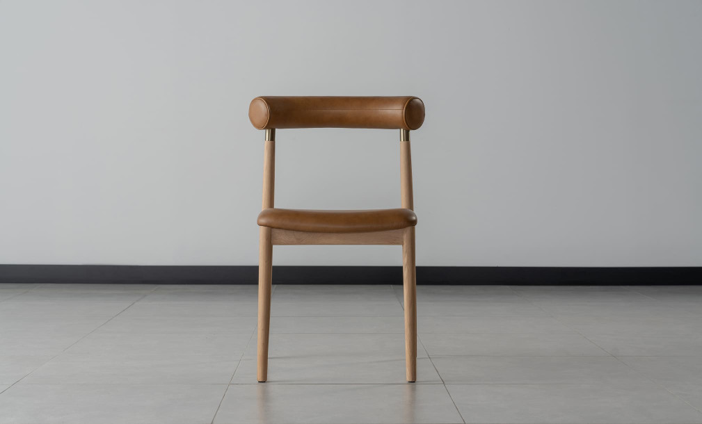 Naomi Dining Chair Light oak / Leather