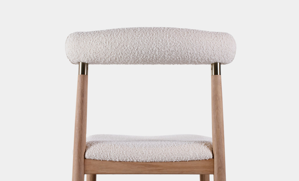 Naomi Dining Chair Light oak / Ivory boucle