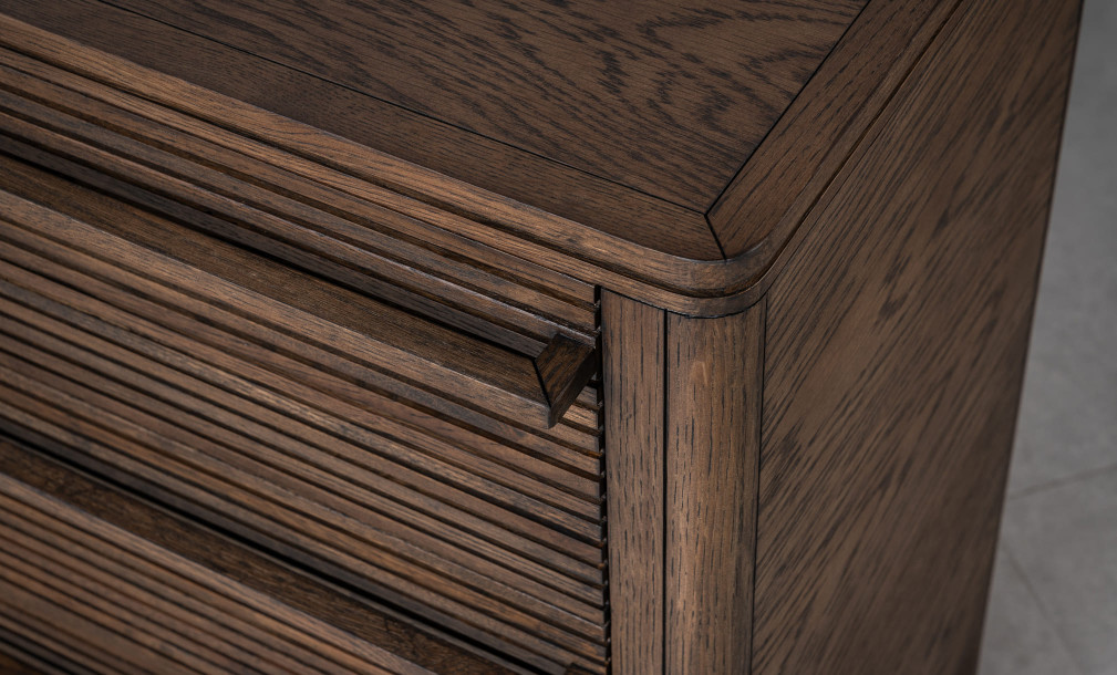 Lines 3-Drawer Chest