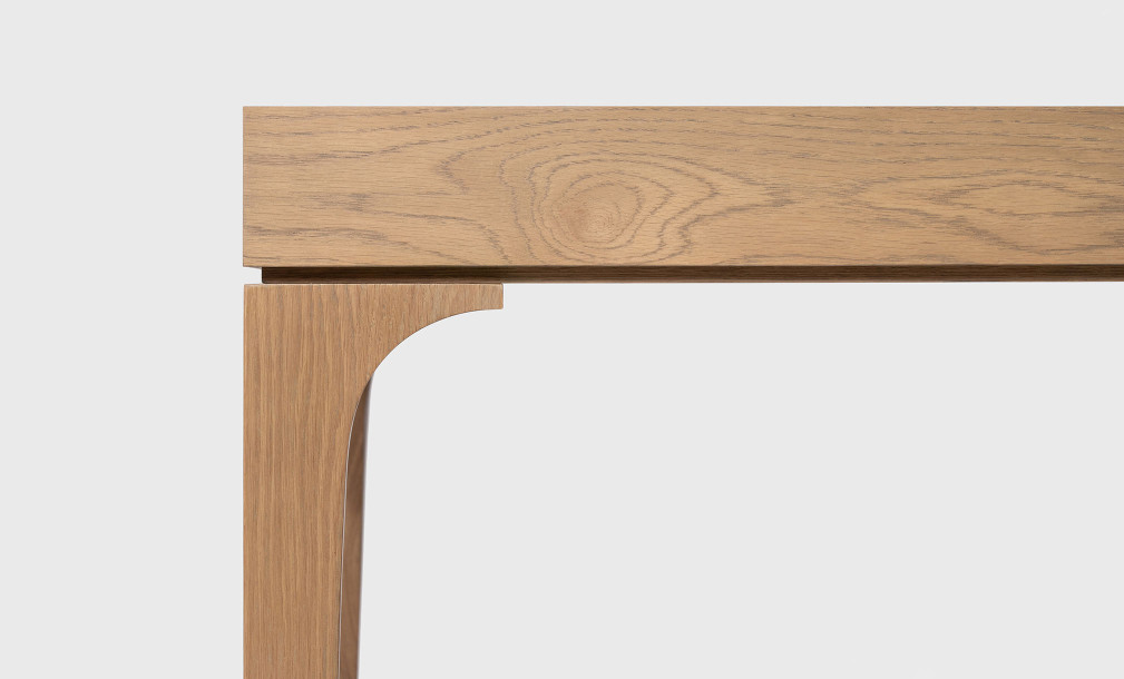 Bridge Dining table Cappuccino finish