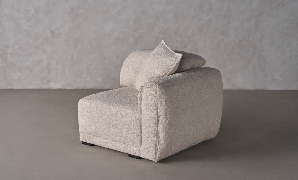 Nuvola Right Arm Sofa Section (Fabric: FIORD PLAIN col.102 (Cat. 3))