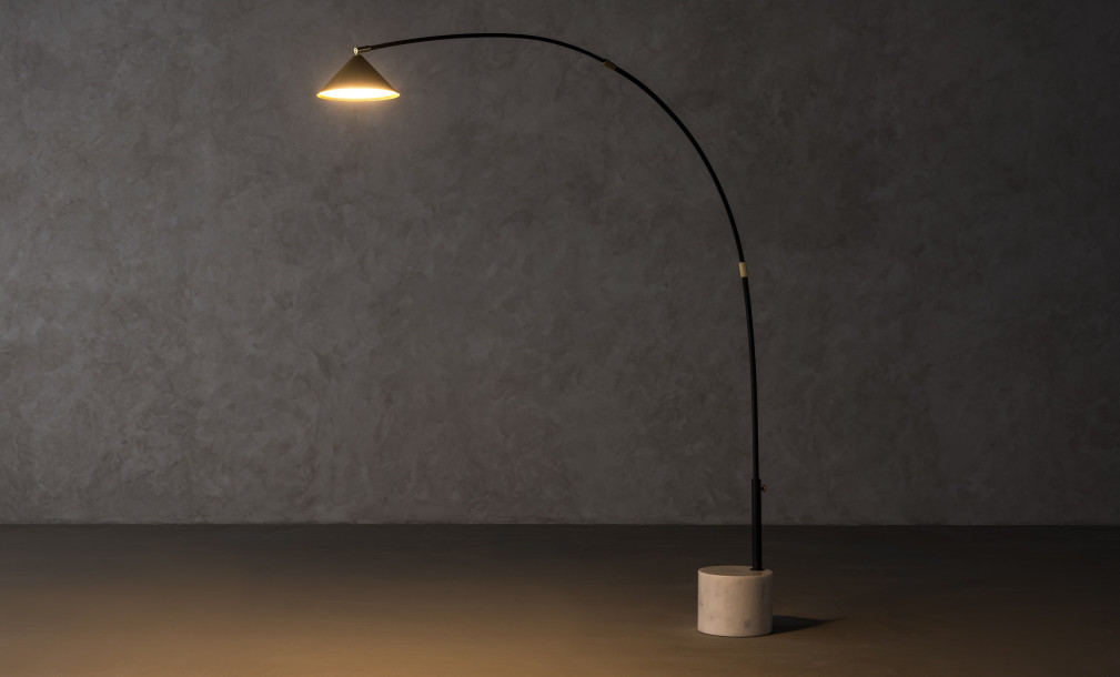 Hinoo Floor Lamp