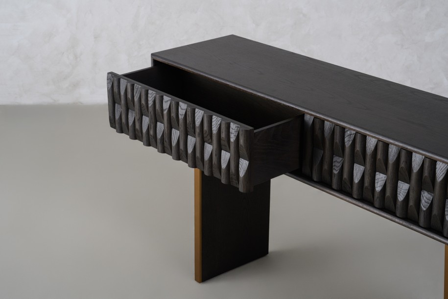 Luxe Console 2 Drawer 153х38х82 cm