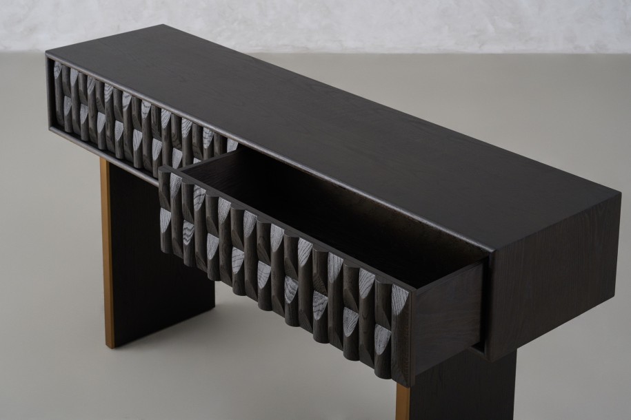 Luxe Console 2 Drawer 153х38х82 cm