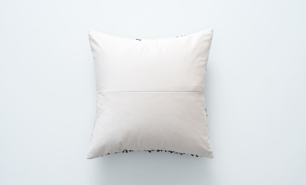 Clark Cushion