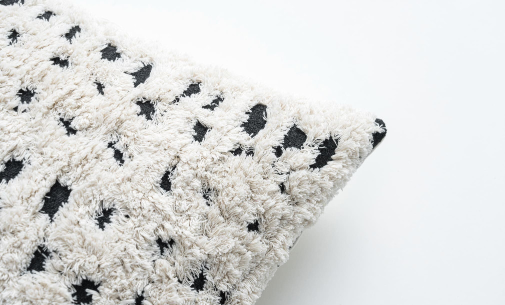 Teylor Cushion