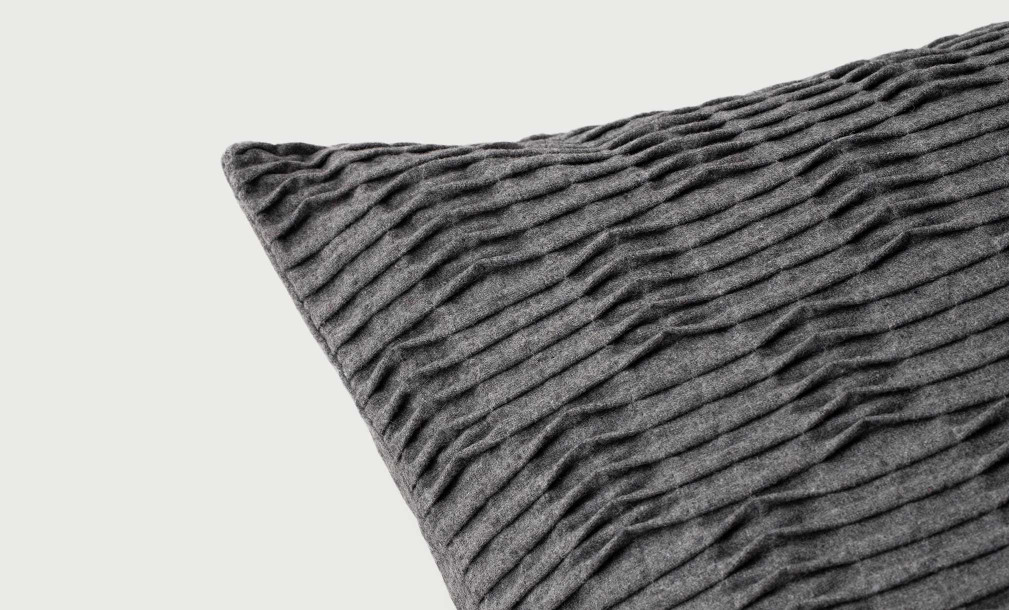 Mia Cushion