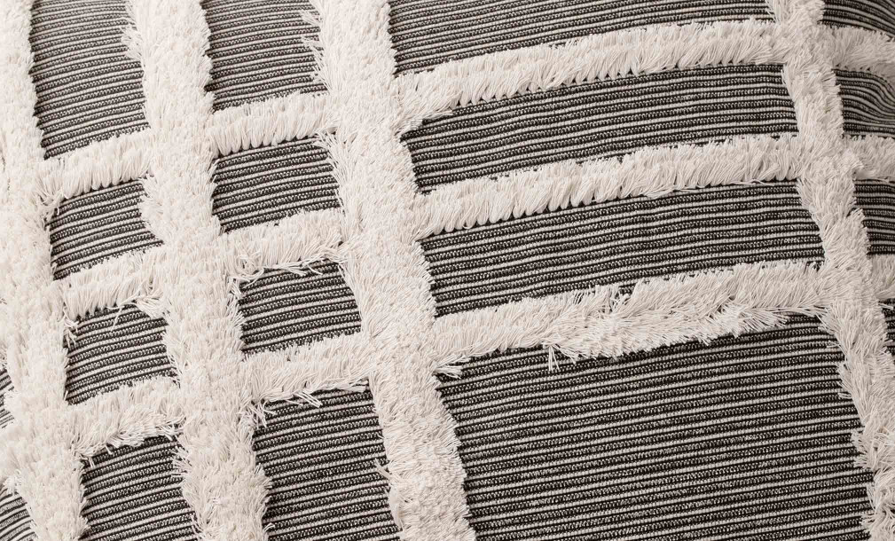 Cora Cushion