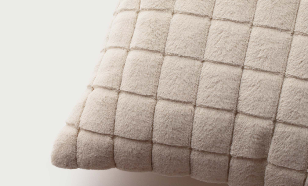 Laren Cushion