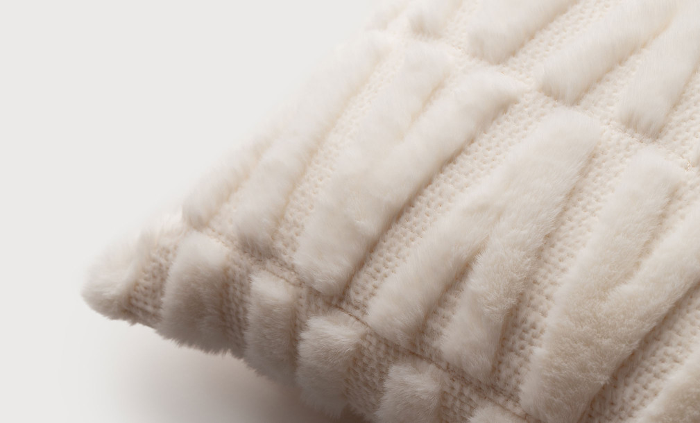 Riley Cushion