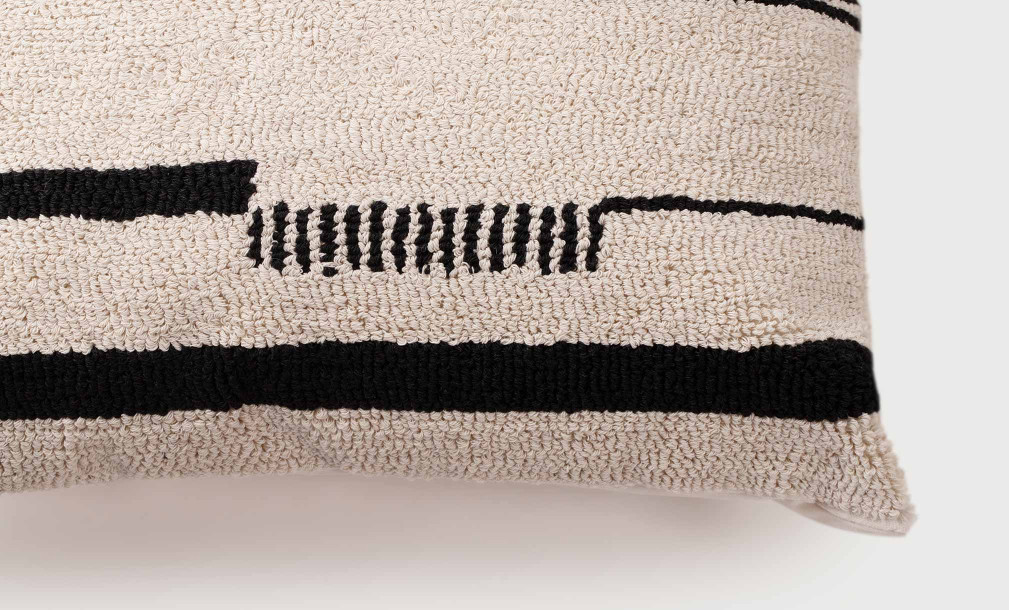 Everly Cushion
