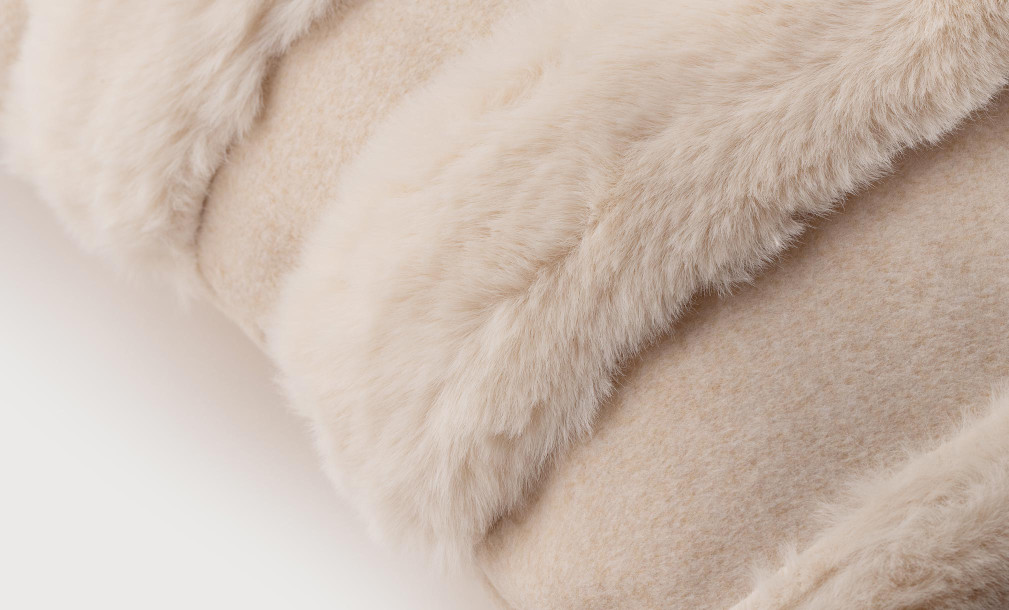 Grace Cushion