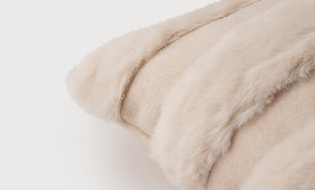 Grace Cushion