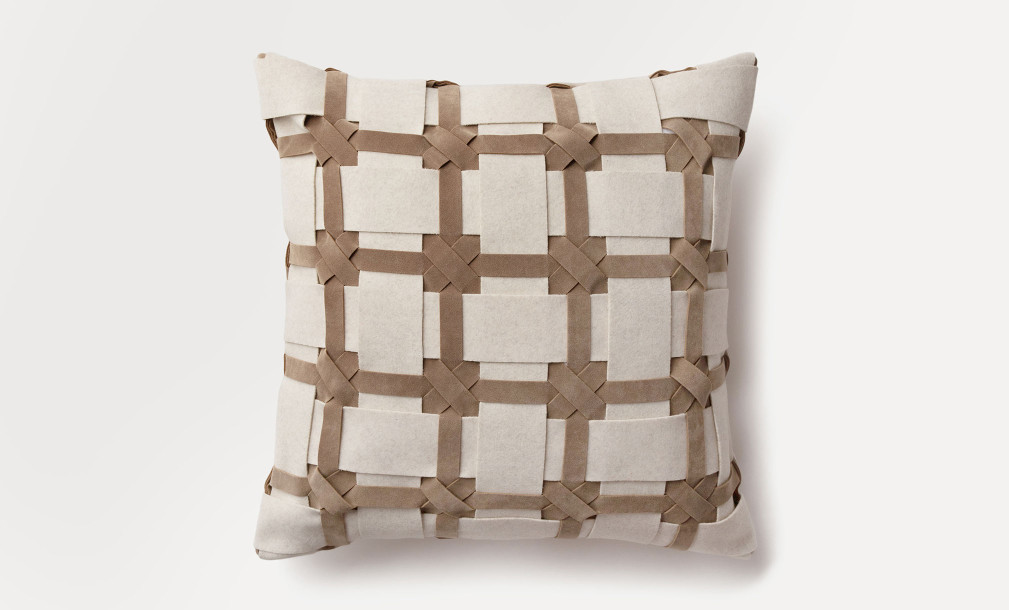 Evie Cushion