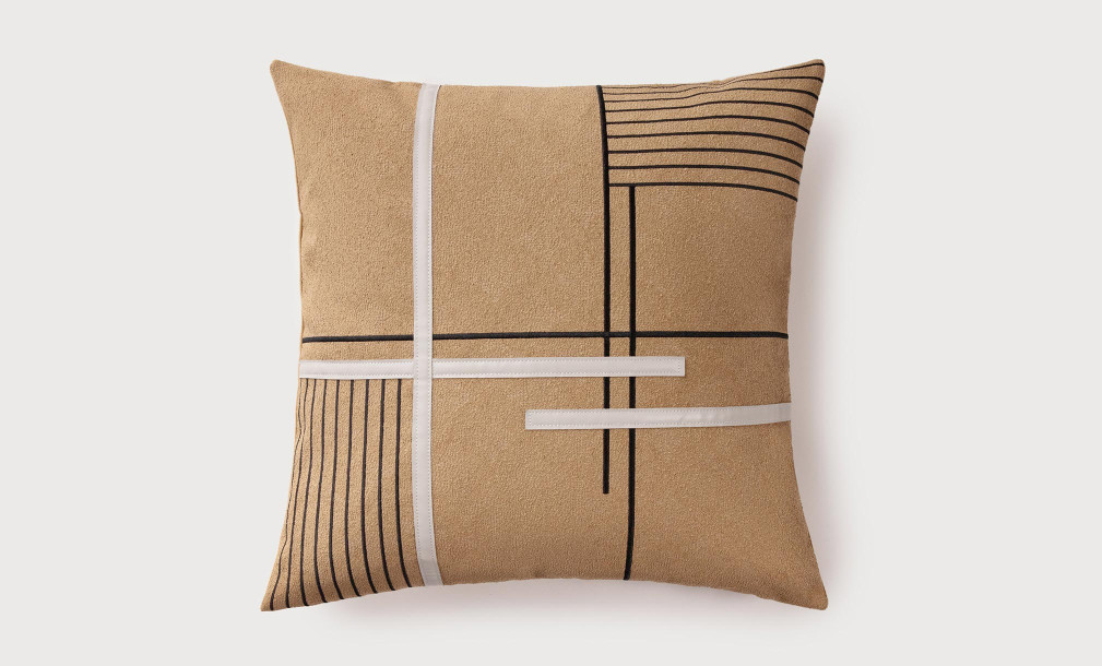 Cross Cushion