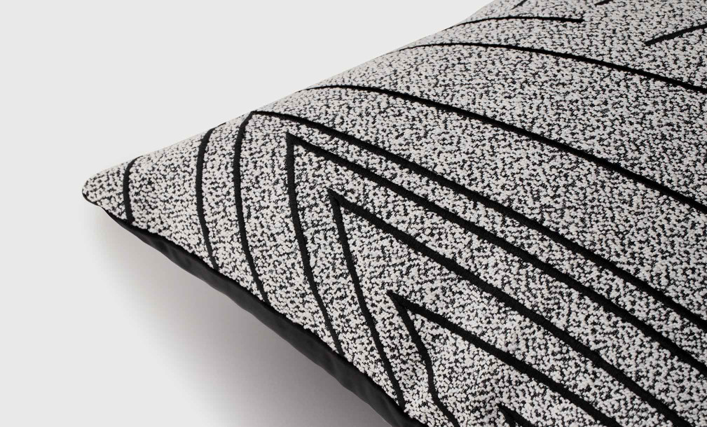 Notch Cushion