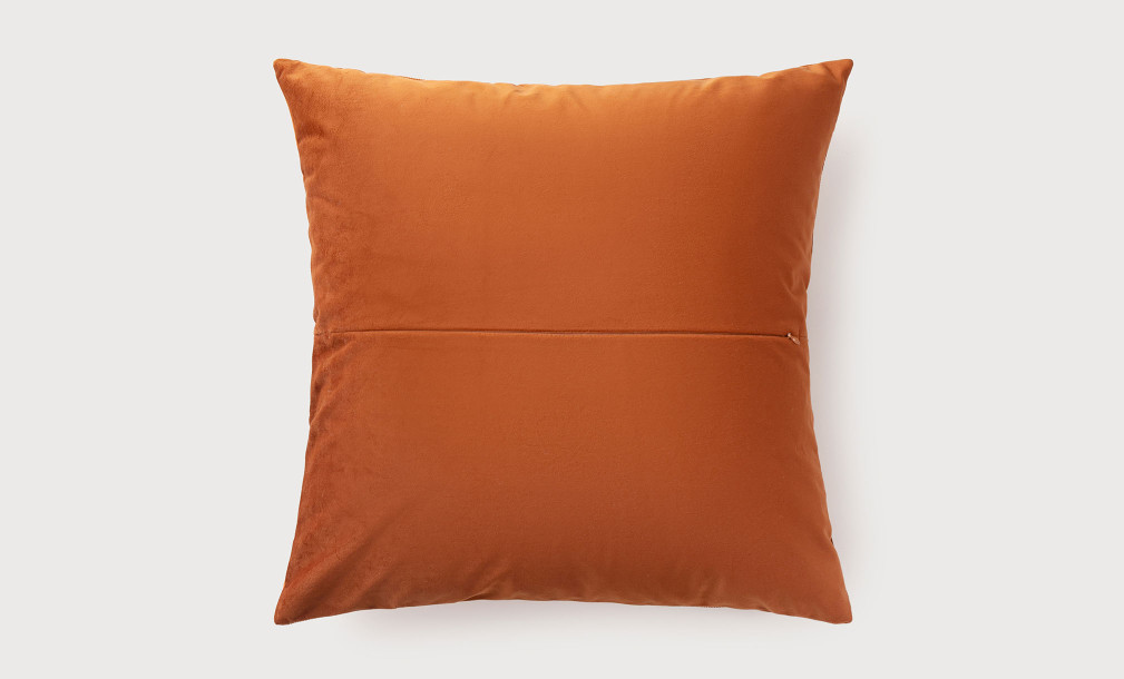 Ethip Cushion