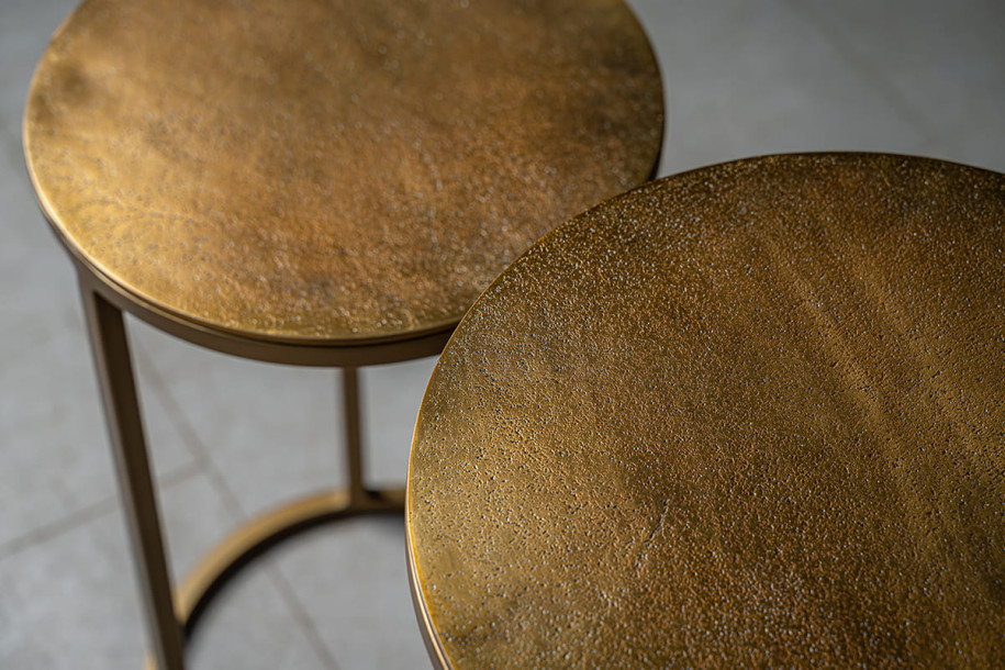 Sanders Set of 2 Side Tables