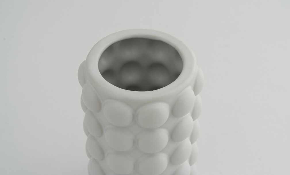 White Pulp Vase H18 cm