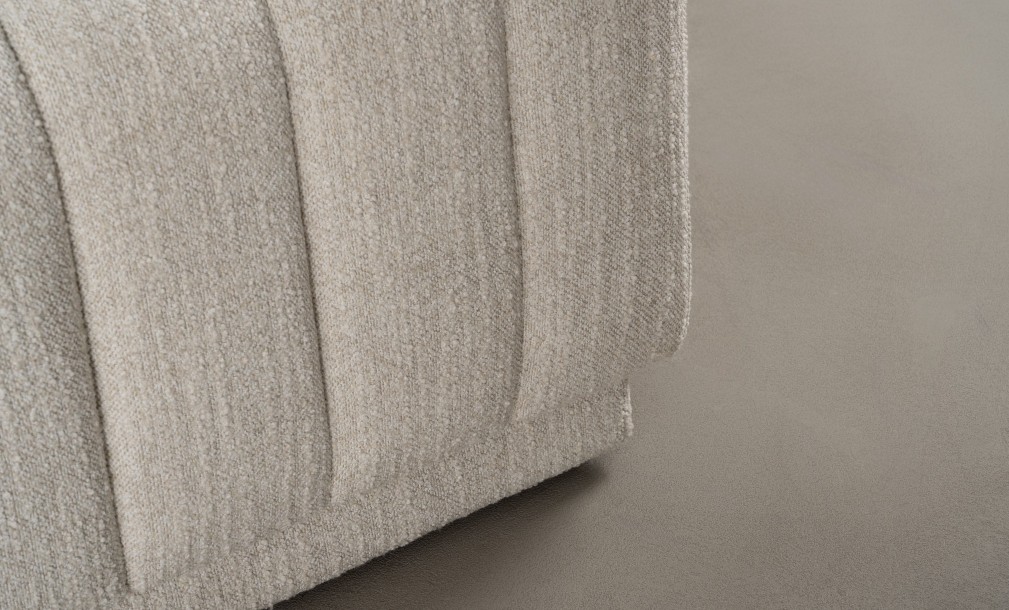 Margot Bench (Fabric Leigh col.101)