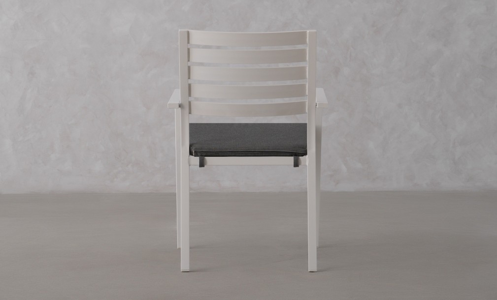Commet Chair With Cushion White