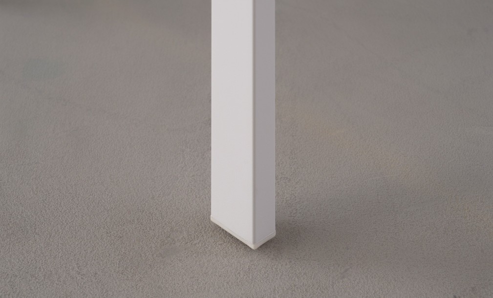 Commet Chair With Cushion White