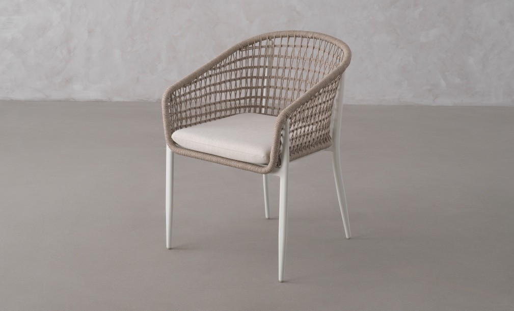 Mira Dining Chair With Seat Cushion