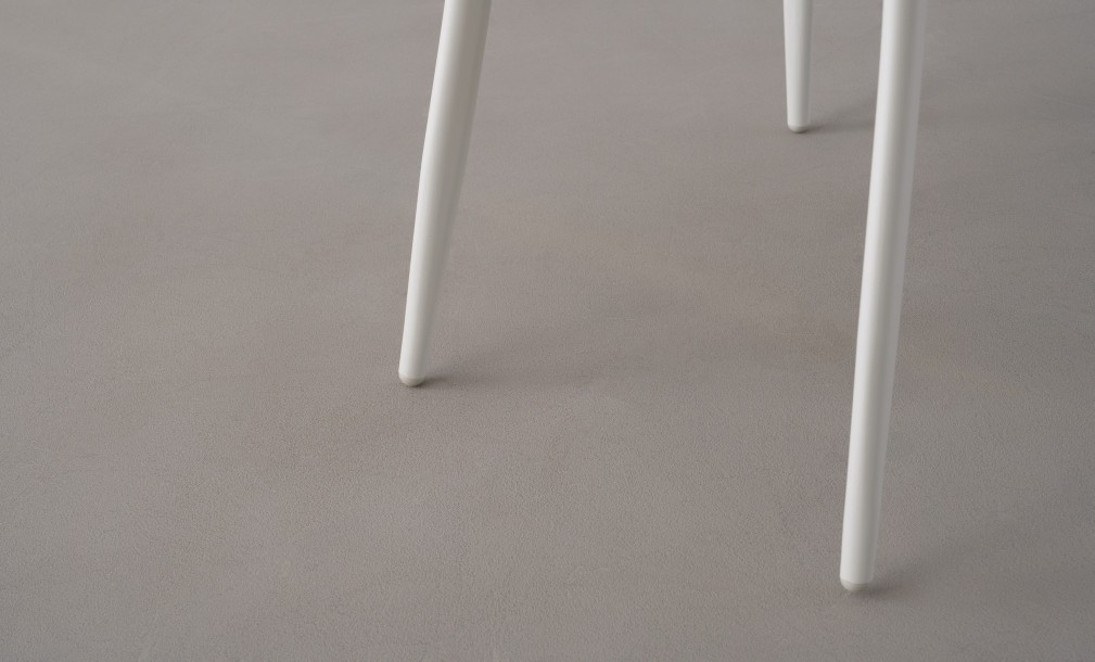 Mira Dining Chair With Seat Cushion
