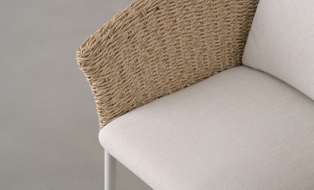 Casitia Dining Chair with Cushions