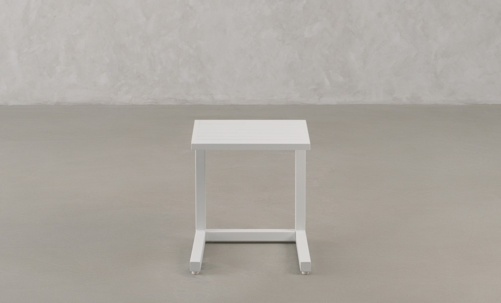 C-Shape Table White