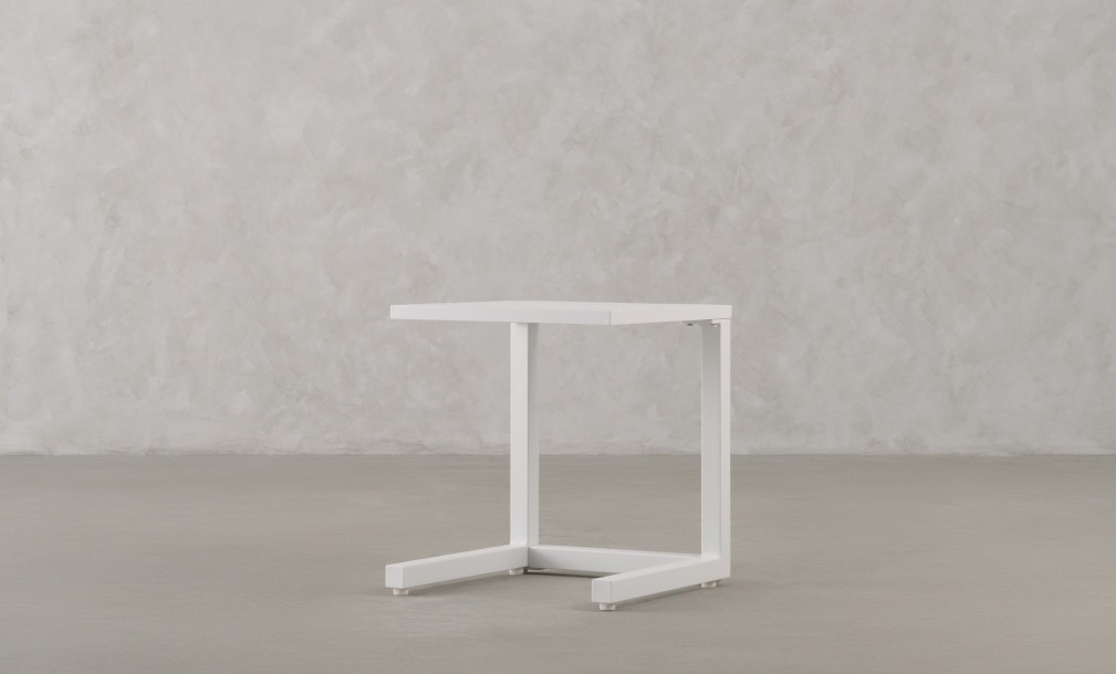 C-Shape Table White