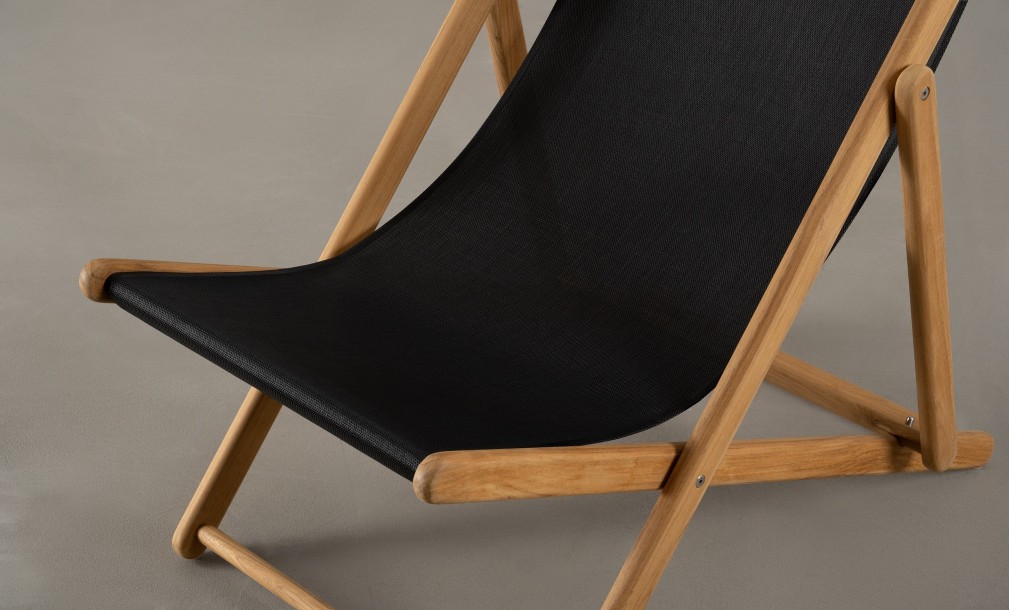 Riviera Outdoor Teak Deckchair Black Sling