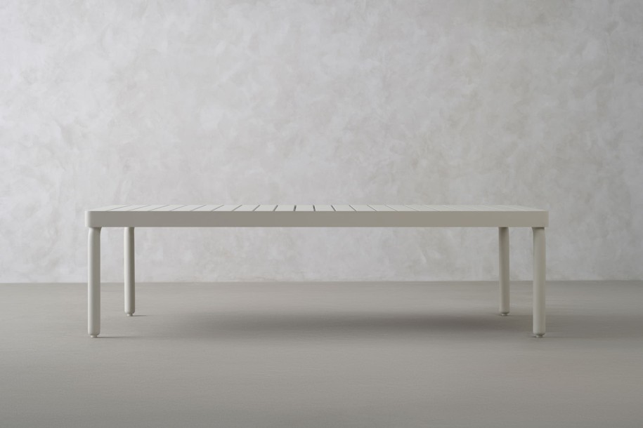 Taormina Light Outdoor Coffee Table Haze Sandy