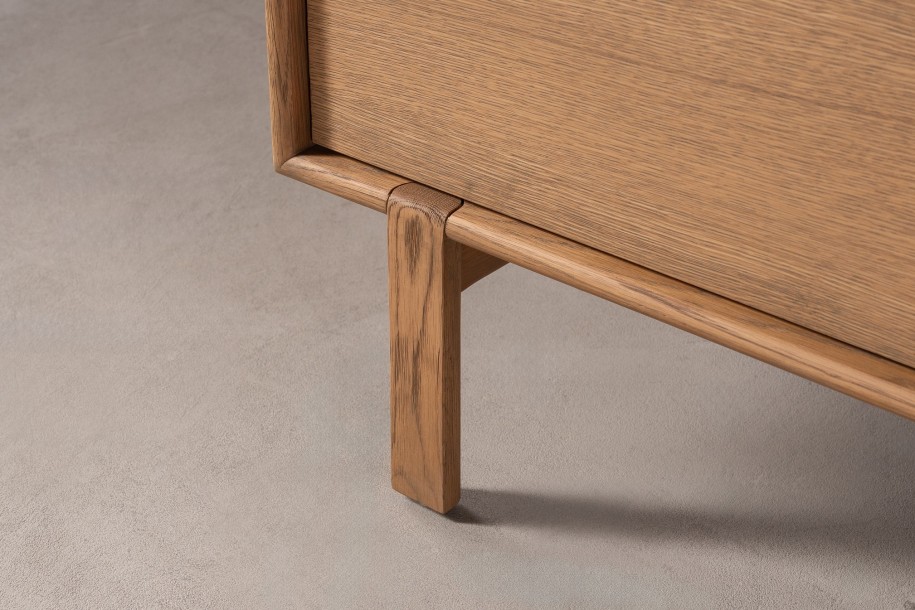 JP Line 6.0 Sideboard Light Finish
