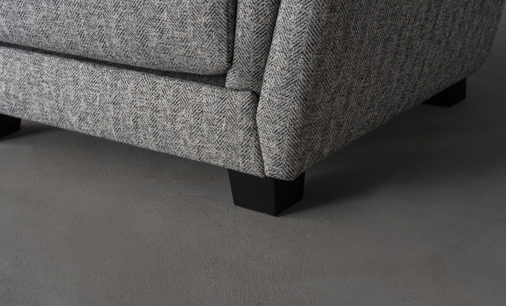 Como Armchair Small (Fabric: Corso D col.18)