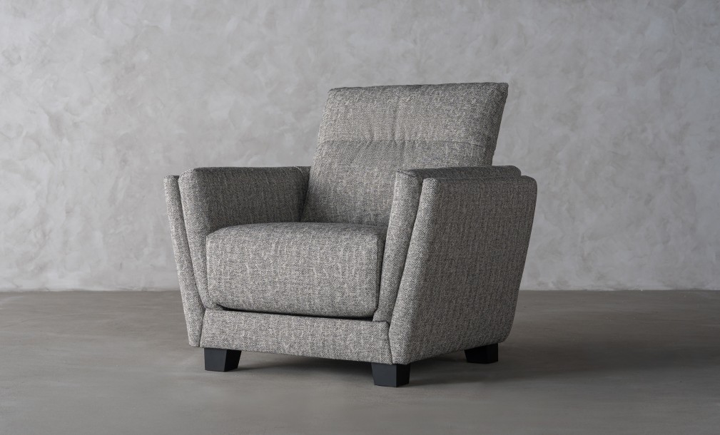 Como Armchair Small (Fabric: Corso D col.18)