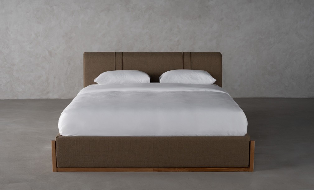 Lagom Wood Bed 200x200 cm (Fabric: SOFT ROCK 107 OLIVE (Cat. 3))