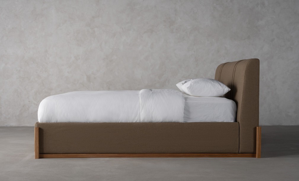 Lagom Wood Bed 200x200 cm (Fabric: SOFT ROCK 107 OLIVE (Cat. 3))