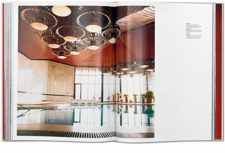 Frederic Chaubin. CCCP. Cosmic Communist Constructions Photographed