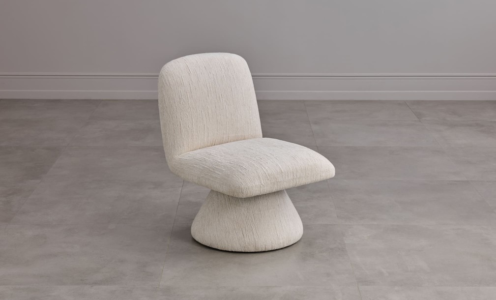 Lennon Swivel Armchair (BERLIN 102)
