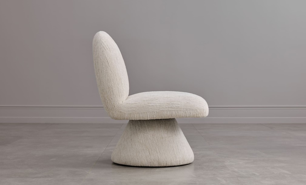 Lennon Swivel Armchair (BERLIN 102)