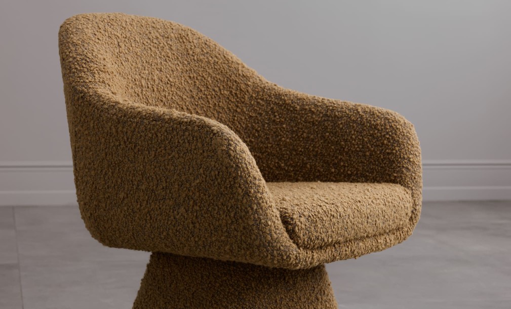 Zen Swivel Dining Chair (H25310-4A)