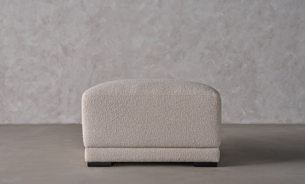 Nuvola Pouf (Fabric: FIORD PLAIN col.102 (Cat. 3))