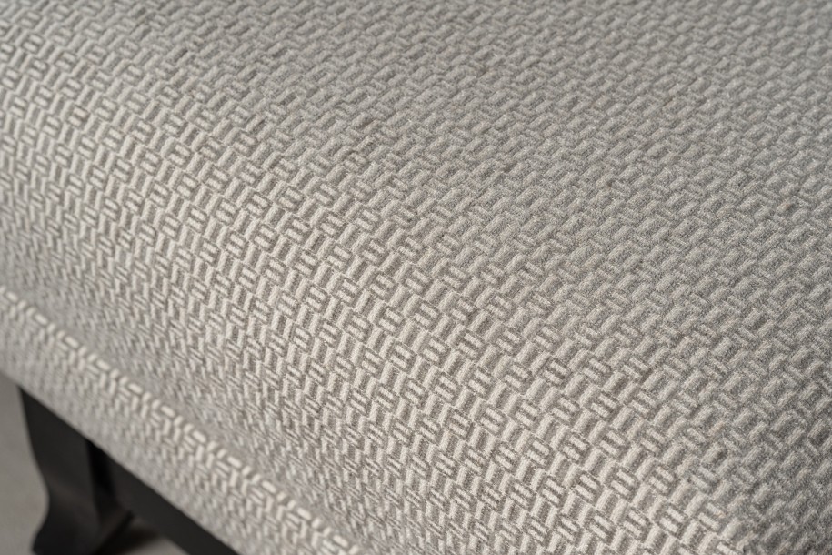 Plymouth Pouf (Fabric: VIOLA PLAIN GREY (Cat. 3))