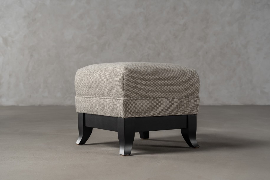 Plymouth Pouf (Fabric: VIOLA PLAIN GREY (Cat. 3))