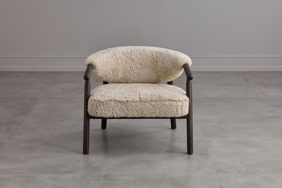 Nur Chair Sheepskin